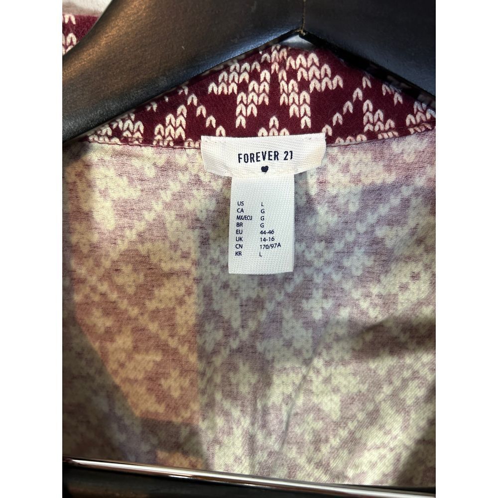 Forever 21 Burgundy Nordic Snowflake Print Button Down Pajama Top Size L - Picture 4 of 6